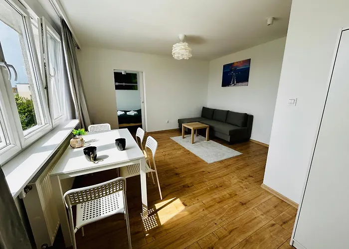 Cliff Redlowo * Gdynia